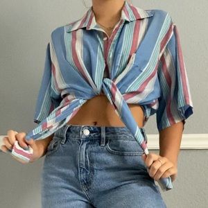 ADORABLE VINTAGE BUTTON DOWN